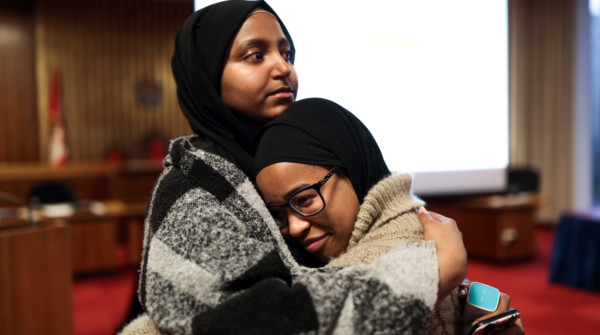 ASIYAH ROBINSON (RIGHT), PRESIDENT OF THE UVIC MUSLIM STUDENTS' ASSOCIATION, IS CREATING SPACES FOR DIALOGUE AND INTERVENTION TO HELP THE COMMUNITY. PHOTO BY: JOHN-EVAN SNOW OF FOTOVIE FOR HERE MAGAZINE